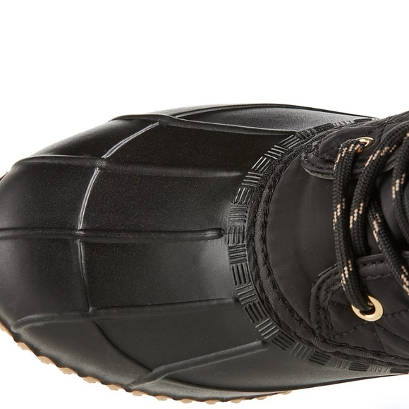 Magellan Outdoors Women Quilted Duck Boots - Picture 3 of 6